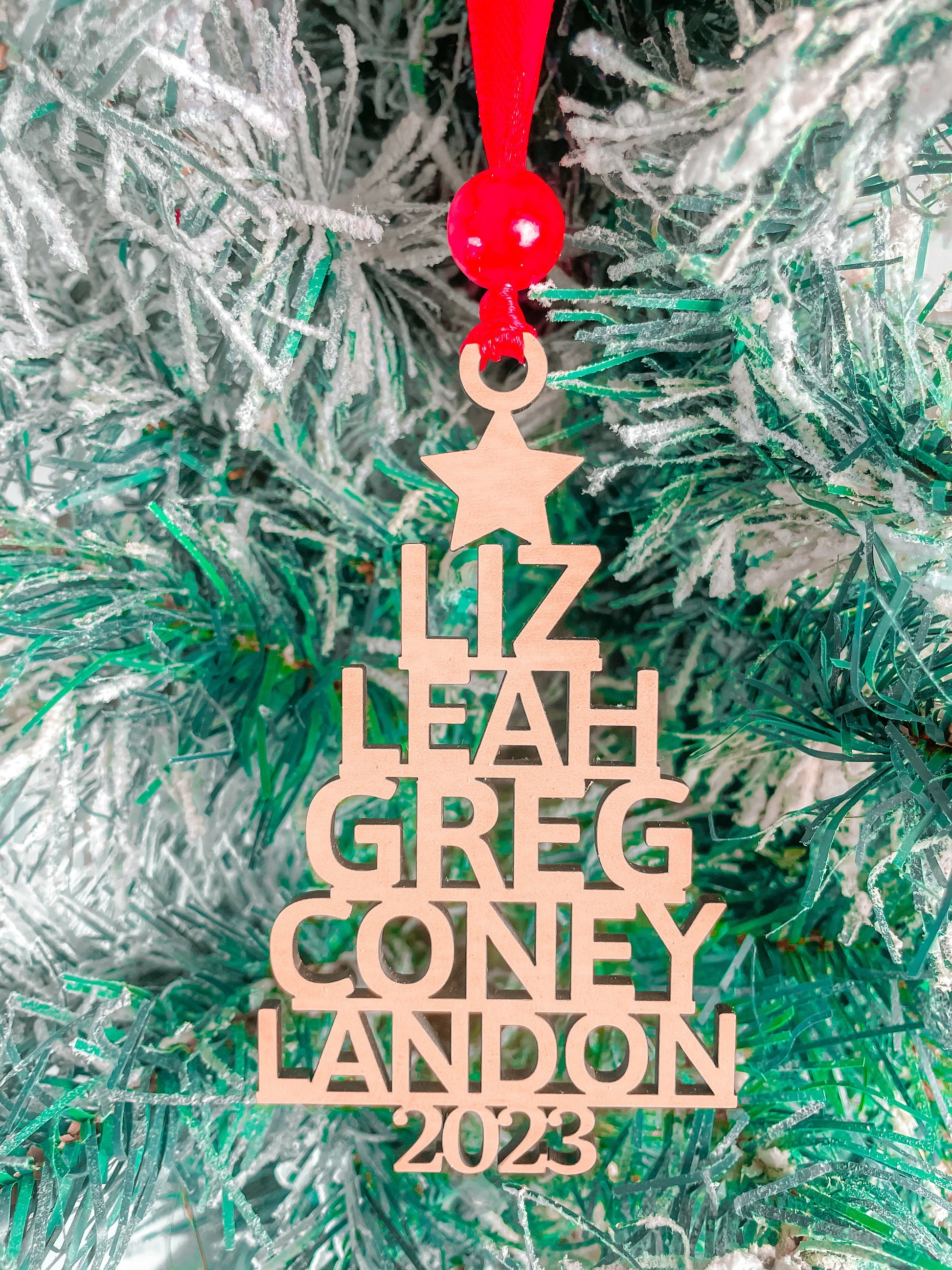 Family Name Tree Ornament, 2024 Family Ornament, Name Ornament, Ornament for the whole family, Entire Family Name Ornament