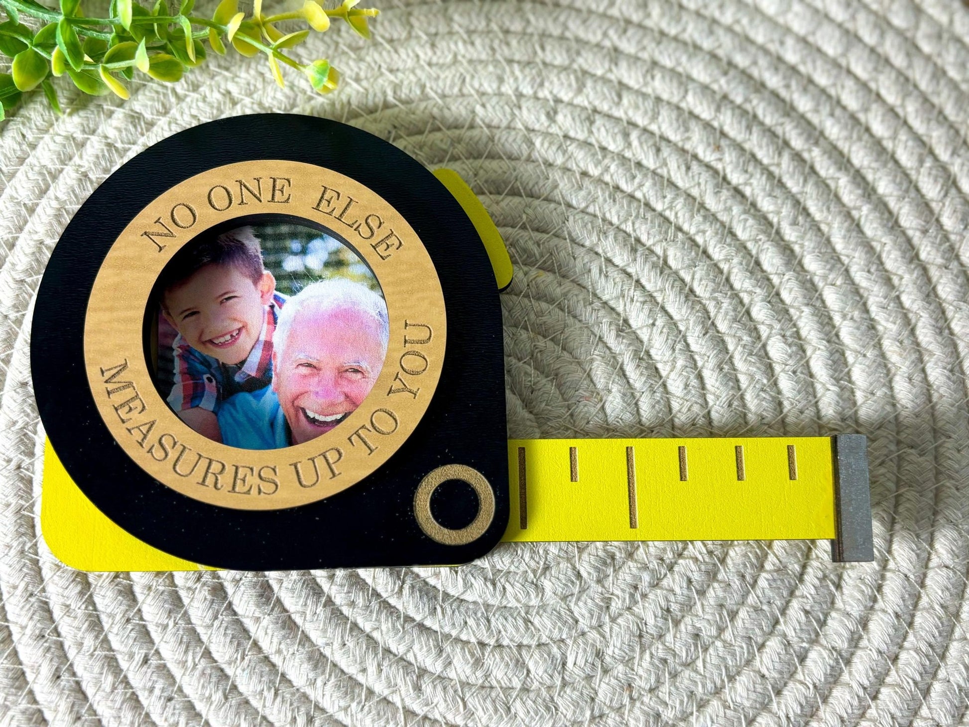 Father's Day Refrigerator Photo Magnet, No One Else Measures Up to You Photo Frame, Gift for Dad, Father's Day Picture Frame
