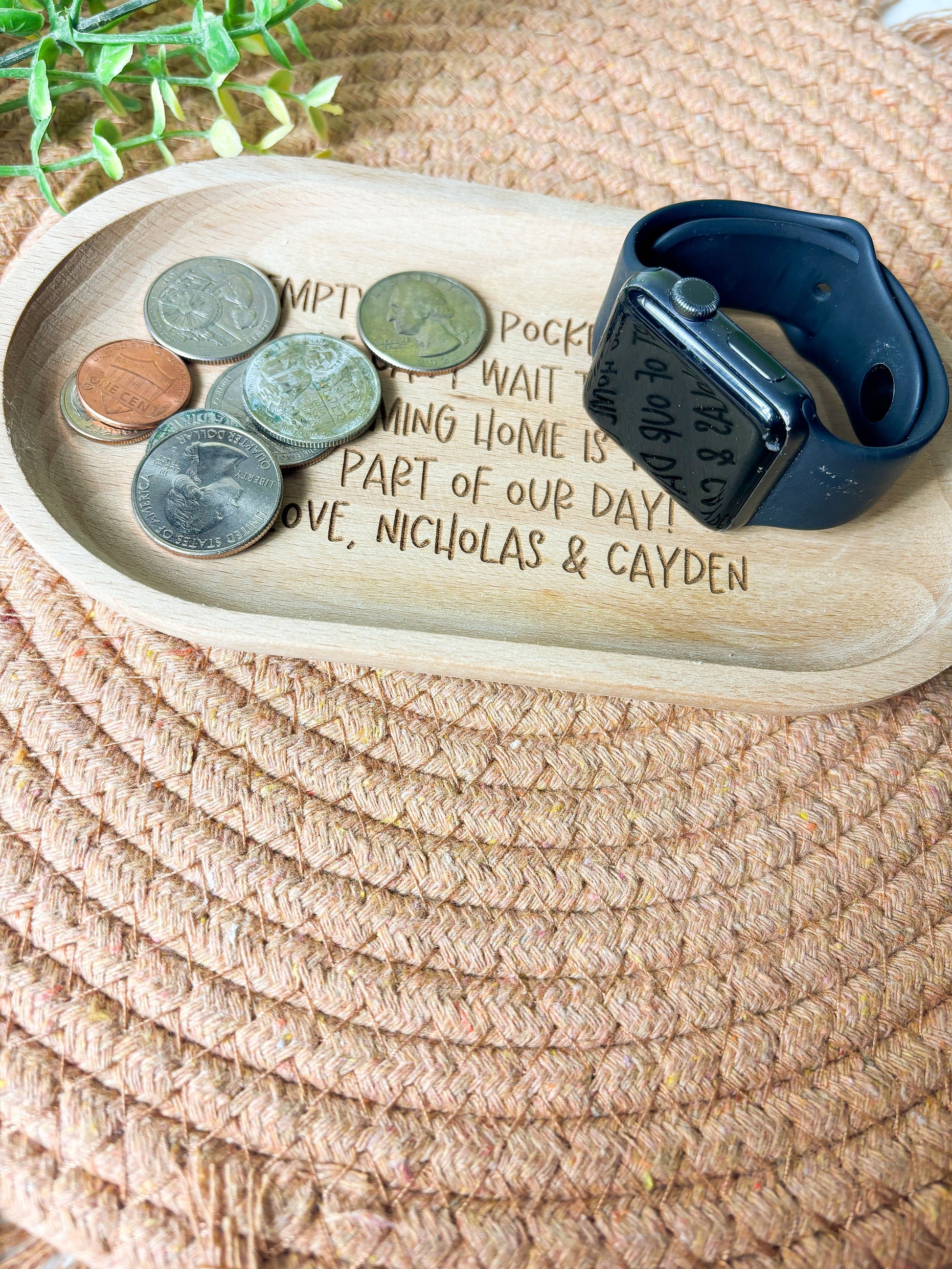 Empty your pockets daddy trinket tray, Fathers Day Gift From Kids, Fathers Day Coin Tray, Night Stand Tray, Valet Tray, Trinket Tray for Dad